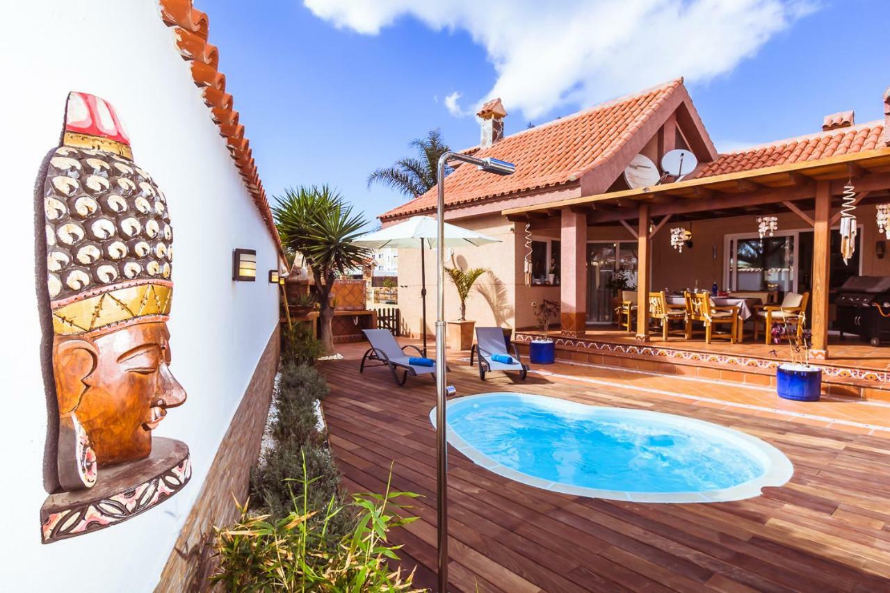 Villa Hibiscus Centrum Corralejo Beach Private Pool Family Extérieur photo